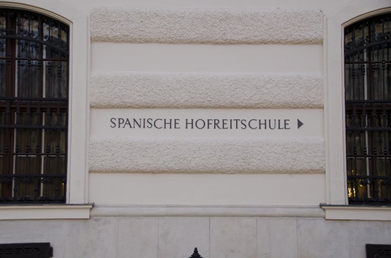 Vienna101311-6640.jpg - Spanische Hofreitschule / Spanish Riding School