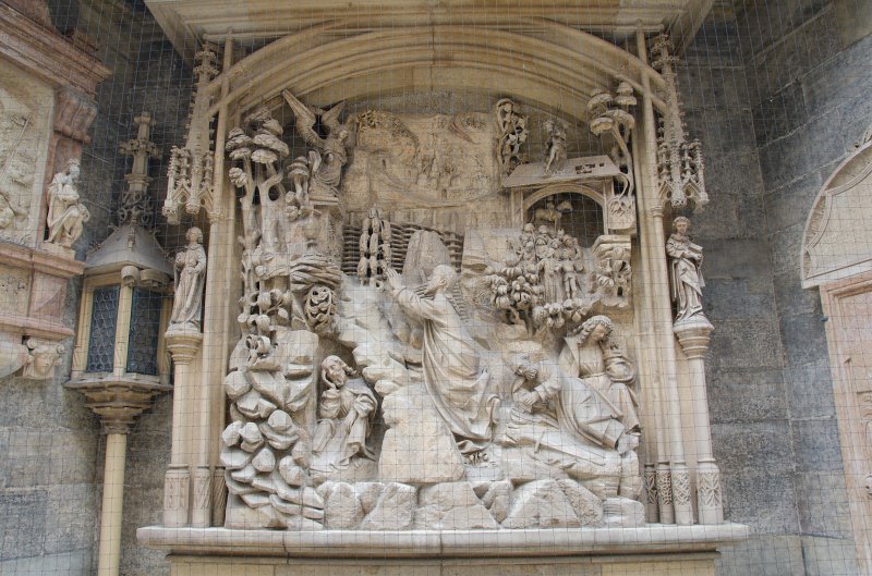 Vienna101311-6326.jpg - Half-relief "Christ in Gethsemane" -- Stephansdom / St. Stephen's Cathedral