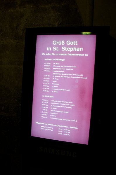 Vienna101311-6337.jpg - Grüß  Gott in St. Stephan, Stephansdom / St. Stephen's Cathedral