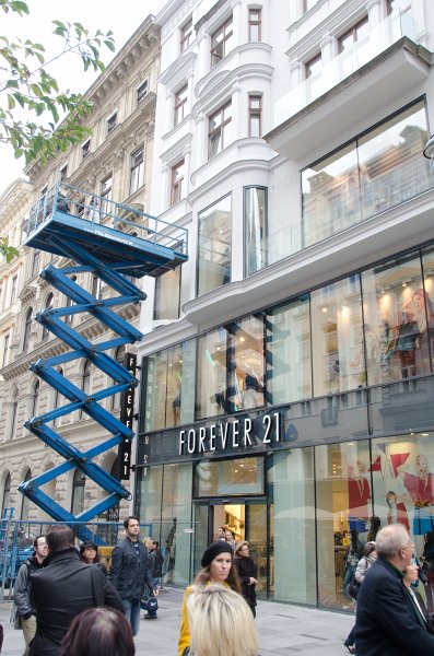 Vienna101311-6376.jpg - Forever 21