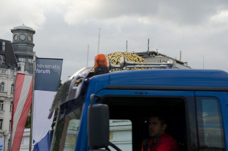 Vienna101311-6428.jpg - Secession Art Museum