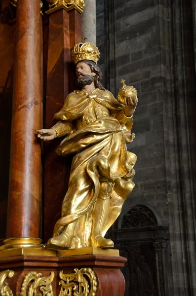 Vienna101311-6342.jpg - Gilded statue, Stephansdom / St. Stephen's Cathedral