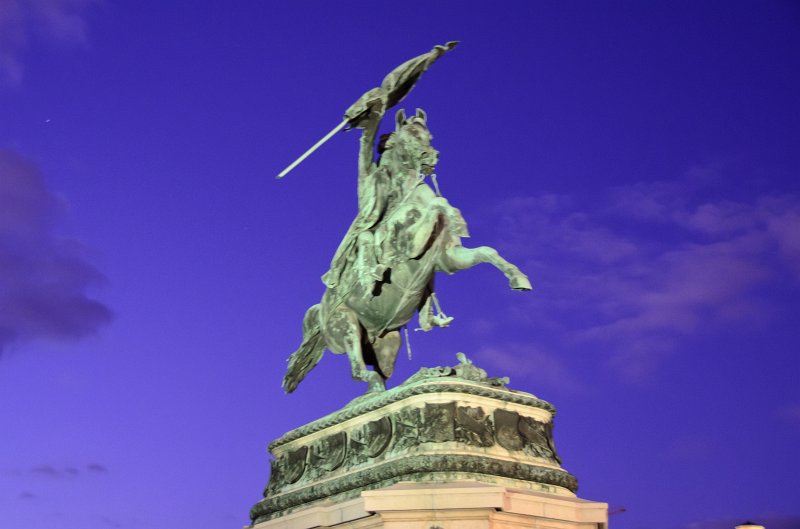 Vienna101311-6668.jpg - Archduke Charles of Austria equestrian statue, Heldenplatz