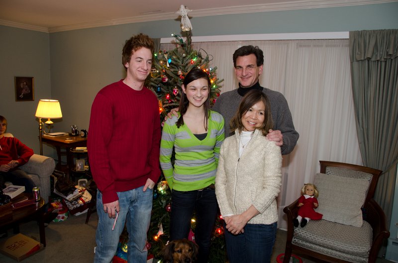 XmasDec11-7635.jpg - Christmas Eve at Grandmas and Grandpas