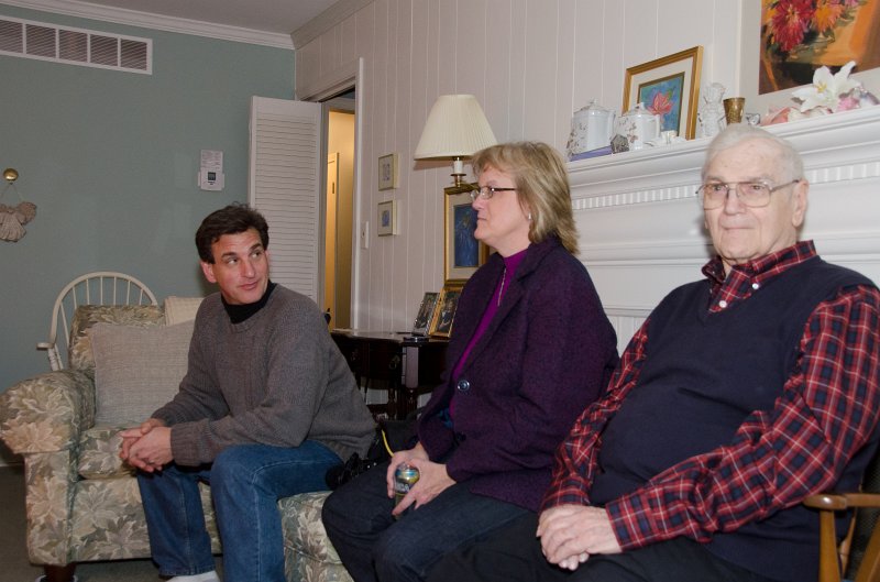 XmasDec11-7614.jpg - Christmas Eve at Grandmas and Grandpas