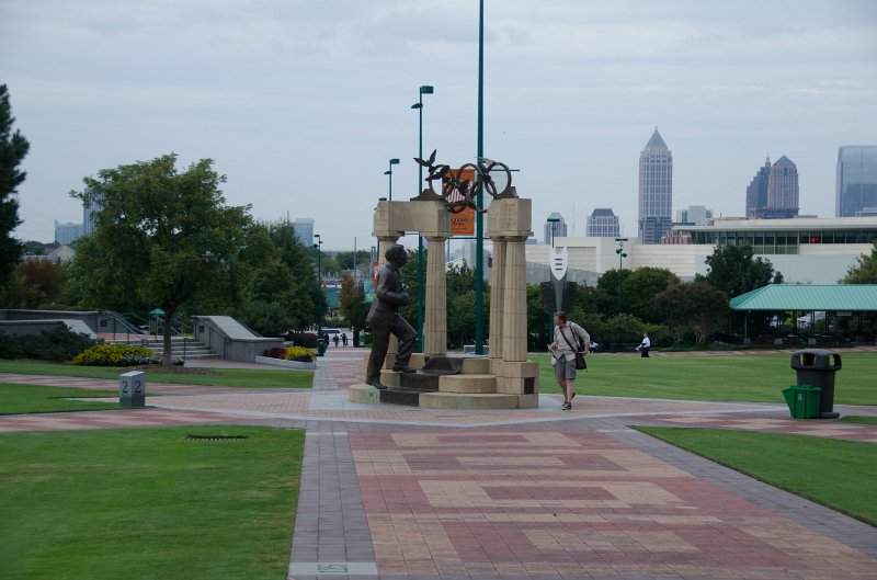 Atlanta092011-6092-2.jpg - Gateway of Dream, sculpture of Baron Pierre de Coubertin, founder of the modern olympics