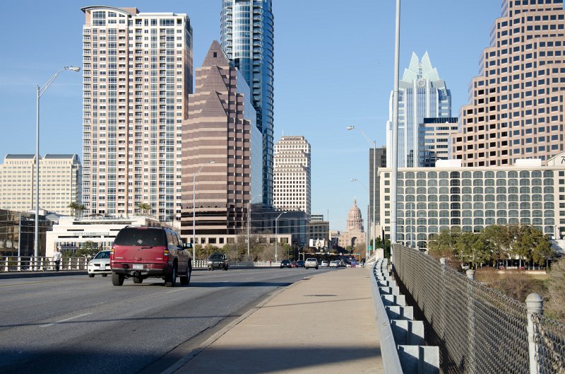 Austin012411-0442.jpg - Congress Avenue Bridge, One Congress Plaza (right), 100 Congress (three points), view from Congress Ave Bridge