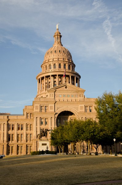Austin012411-0480.jpg - Texas State Capitol