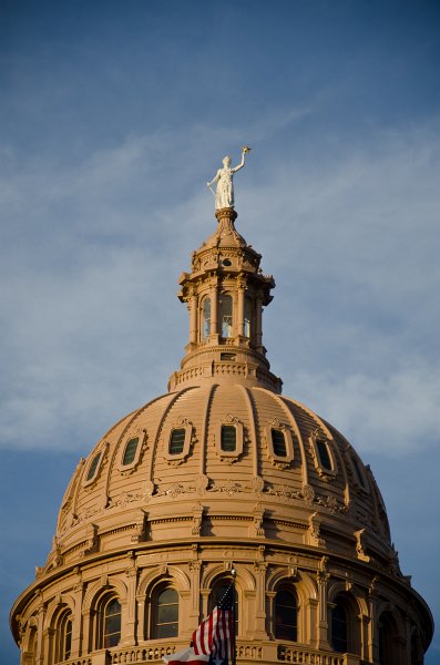 Austin012411-0489.jpg - Texas State Capitol Dome and Goddess of Liberty