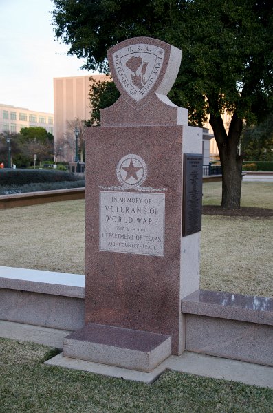 Austin012411-0529.jpg - Veterans of World War I Memorial