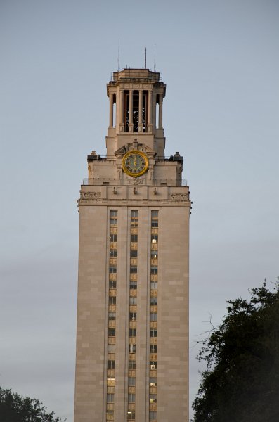 Austin012411-0542.jpg - Texas Tower on campus of University of Texas
