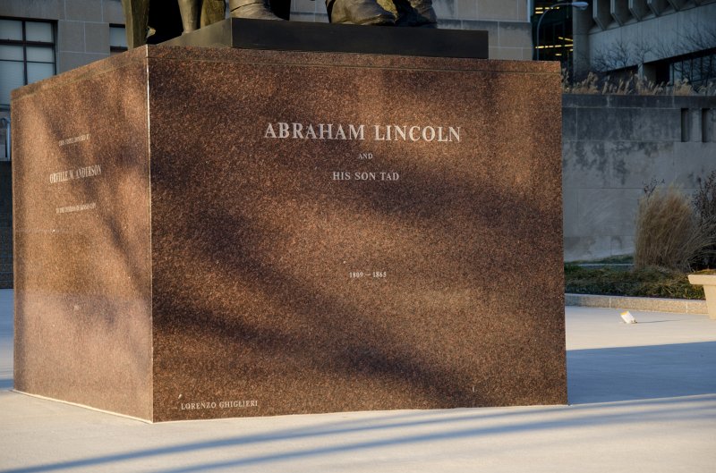 KansasCity022111-0819.jpg - "Abraham Lincoln and his son Tad" statue by Lorenzo Ghiglieri, dedicated 1986 in front of City Hall