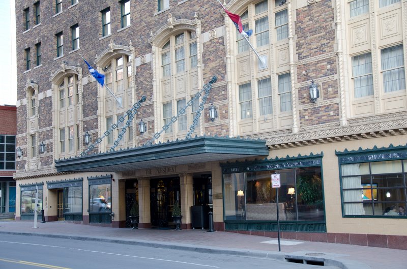 KansasCity022111-0856.jpg - Hilton President Hotel