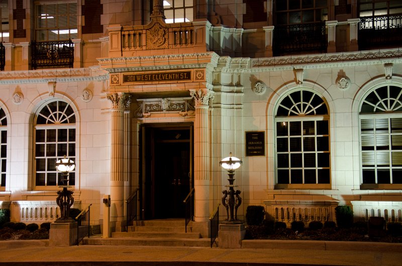 KansasCity022111-0932.jpg - The Deramus Building, 301 w 11th street