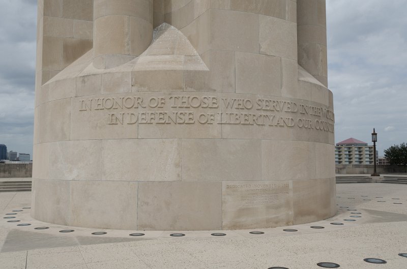 KansasCity062011-3882.jpg - Liberty Memorial Tower
