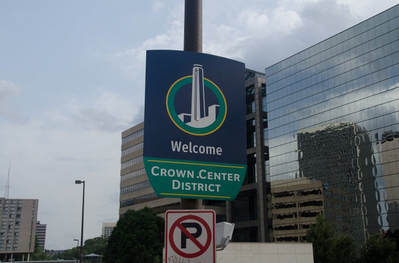 KansasCity062011-3977.jpg - Crown Center District, downtown Kansas City