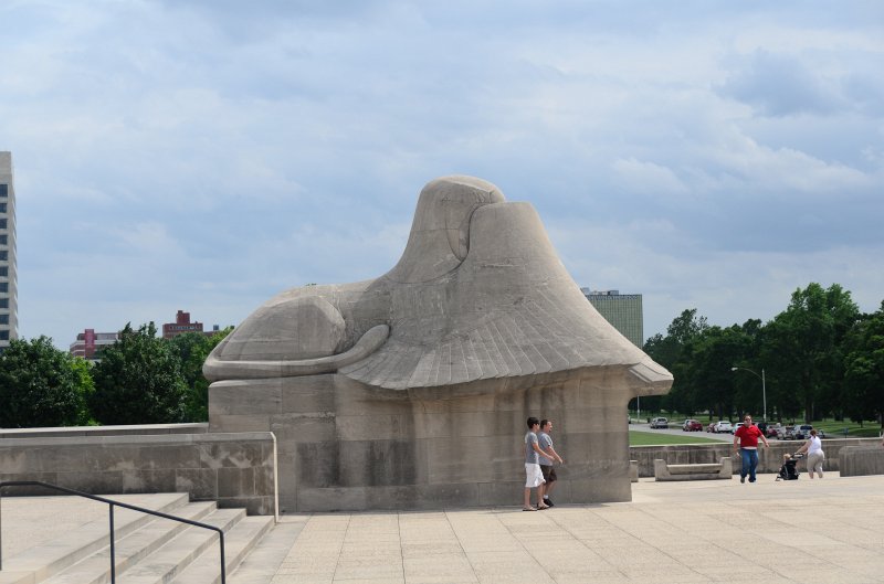 KansasCity062011-3898.jpg - Liberty Memorial Sphinx hiding its face, named "Future" -- looking West