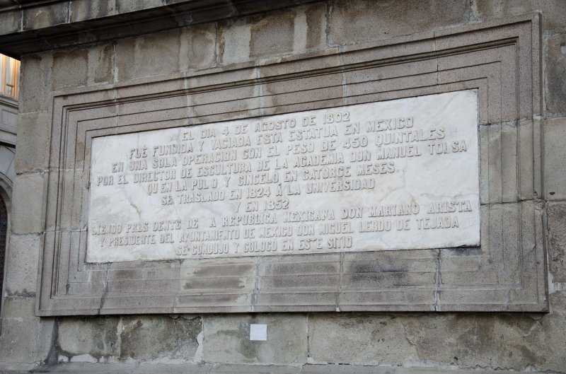 MexicoCity011011-0241.jpg - "El Caballito" equestrian Statue of King Carlos IV of Spain by Manuel Tolsá