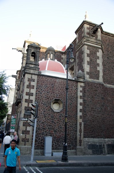 MexicoCity011011-0256.jpg - Biblioteca del Congreso de la Unión