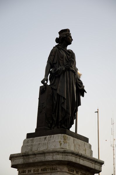 MexicoCity011011-0267.jpg - Monumento Enrico Martino Martínez