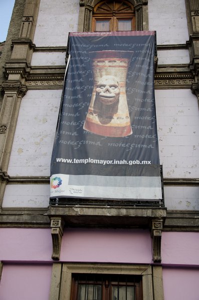 MexicoCity011011-0305.jpg - Templo Mayor Ticket Office