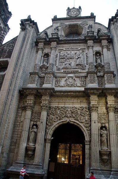 MexicoCity011011-0335.jpg - Iglesia de San Felipe Neri