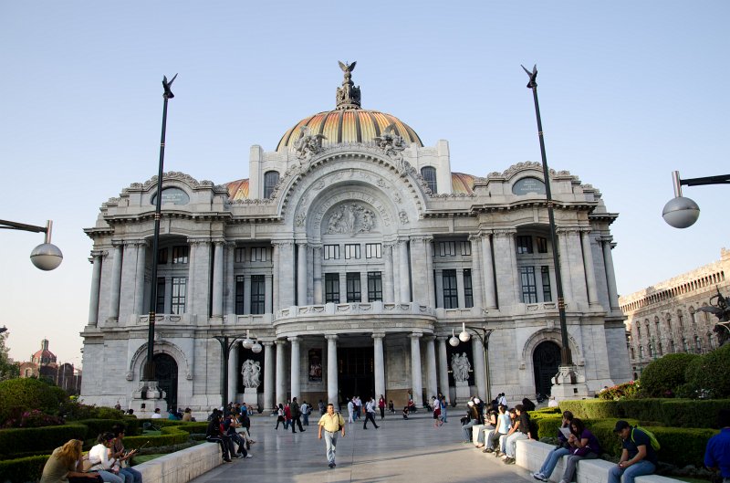 MexicoCity011011-0213.jpg - Palacio de las Bellas Artes