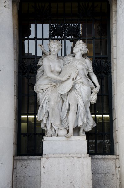 MexicoCity011011-0220.jpg - "La Edad viril" de André Allar