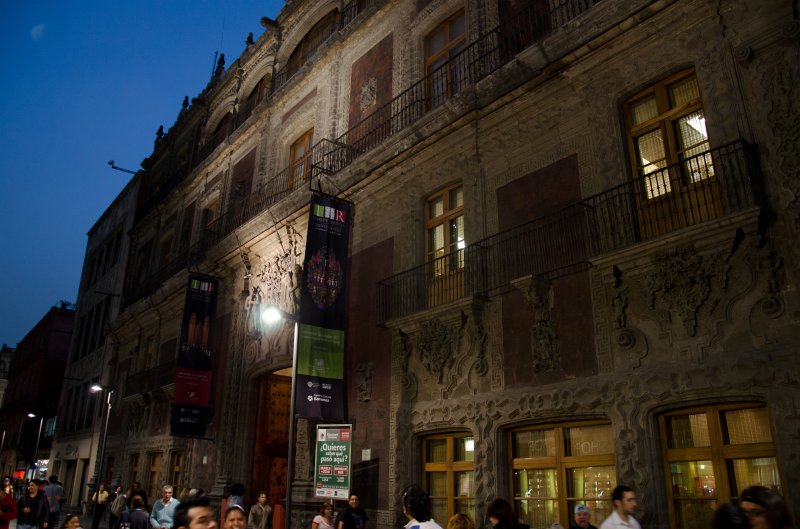 MexicoCity011011-0359.jpg - Palace of Iturbide