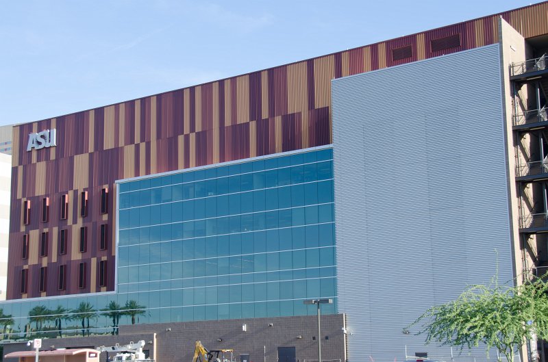 Phoenix042111-2300.jpg - Walter Cronkite School of Journalism and Mass Communicatio