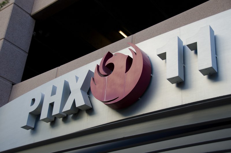 Phoenix042111-2351.jpg - Phoenix Channel 11