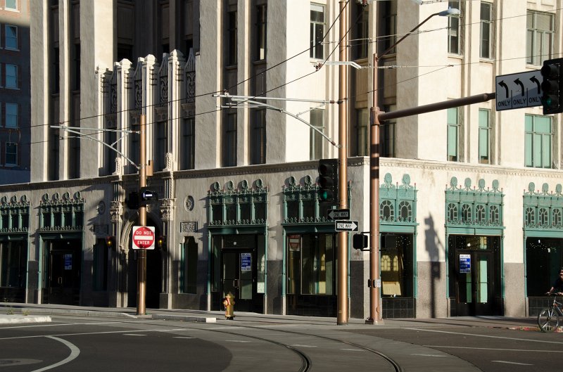 Phoenix042111-2384.jpg - Luhrs Tower