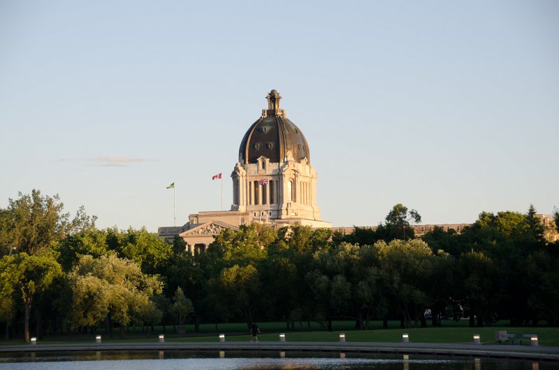Regina081611-5117.jpg - Legislature Building on Wascana Lake