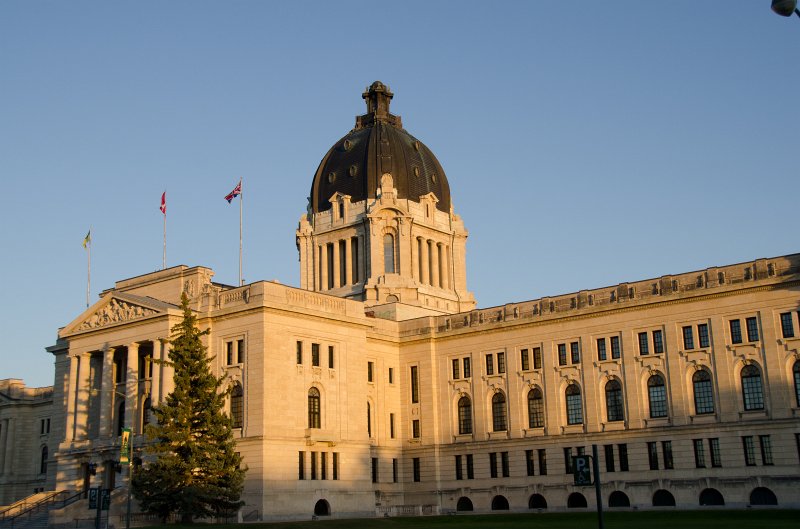 Regina081611-5124.jpg - Legislature Building