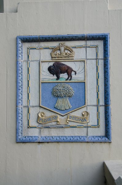 Regina081611-5110.jpg - Regina coat of arms, Albert Memorial Bridge