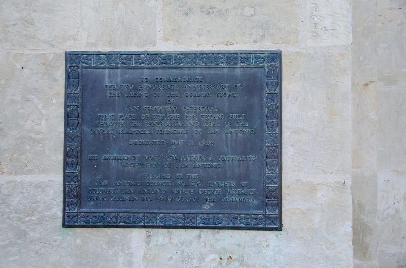 SanAntonio020711-0650.jpg - San Fernando Cathedral: 200 year anniversary plaque