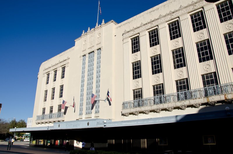 SanAntonio020711-0694.jpg - Rivercenter Building