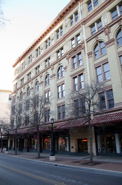 SanAntonio020711-0738.jpg - 110 Broadway Building on Houston