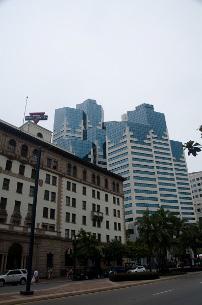 SanDiego062411-4083.jpg - The Armed Services YMCA, Emerald Plaza (background)