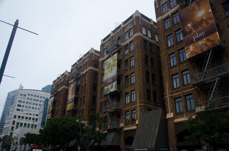 SanDiego062411-4097.jpg - Pickwick Hotel
