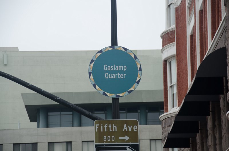 SanDiego062411-4133.jpg - Walk Downtown San Diego