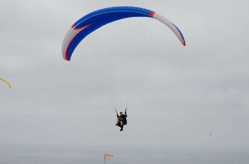 SanDiego062411-4617.jpg - Torrey Pines Gliderport