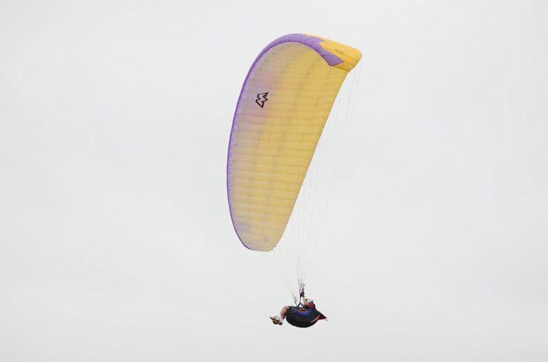 SanDiego062411-4644.jpg - Torrey Pines Gliderport