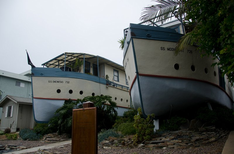 SanDiego062411-4526.jpg - Encinitas Boathouses