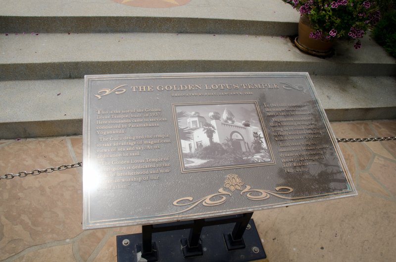 SanDiego062411-4557.jpg - Self-Realization Fellowship Meditation Gardens