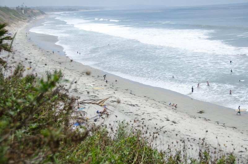 SanDiego062411-4599.jpg - Swami's Surfing Spot