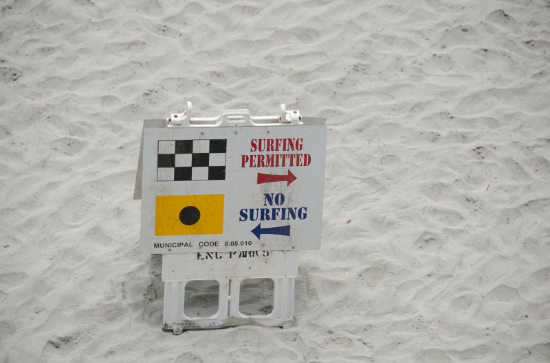 SanDiego062411-4603.jpg - Swami's Surfing Spot