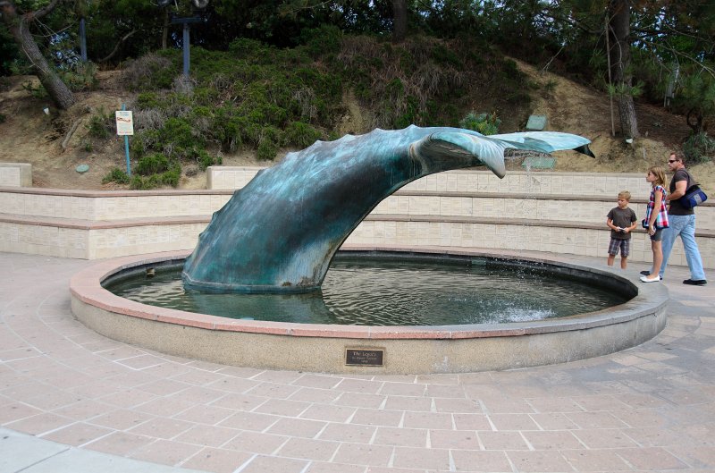 SanDiego062411-4653.jpg - "The Legacy" by Randy Puckett, Birch Aquarium