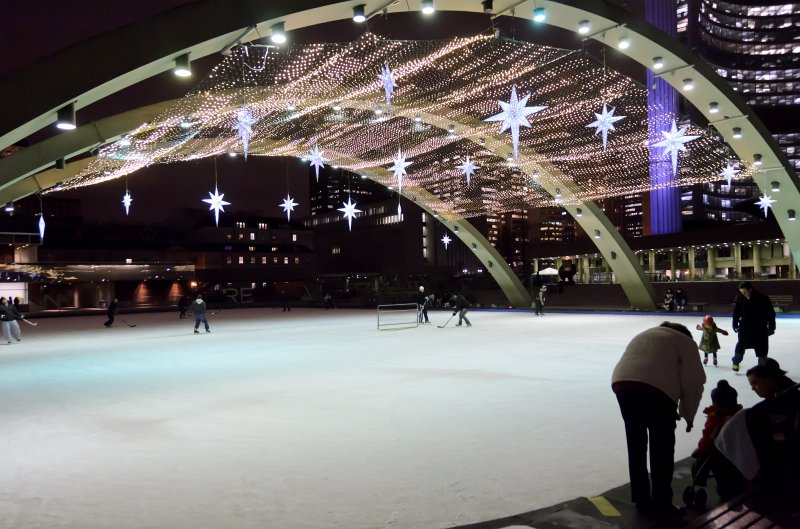 Toronto120611-7492.jpg - City Hall/Nathan Phillips Square Rink