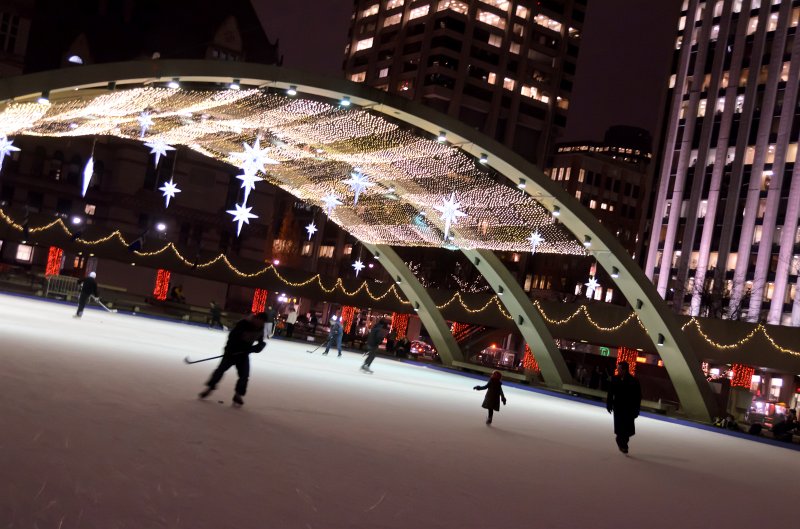 Toronto120611-7499.jpg - City Hall/Nathan Phillips Square Rink
